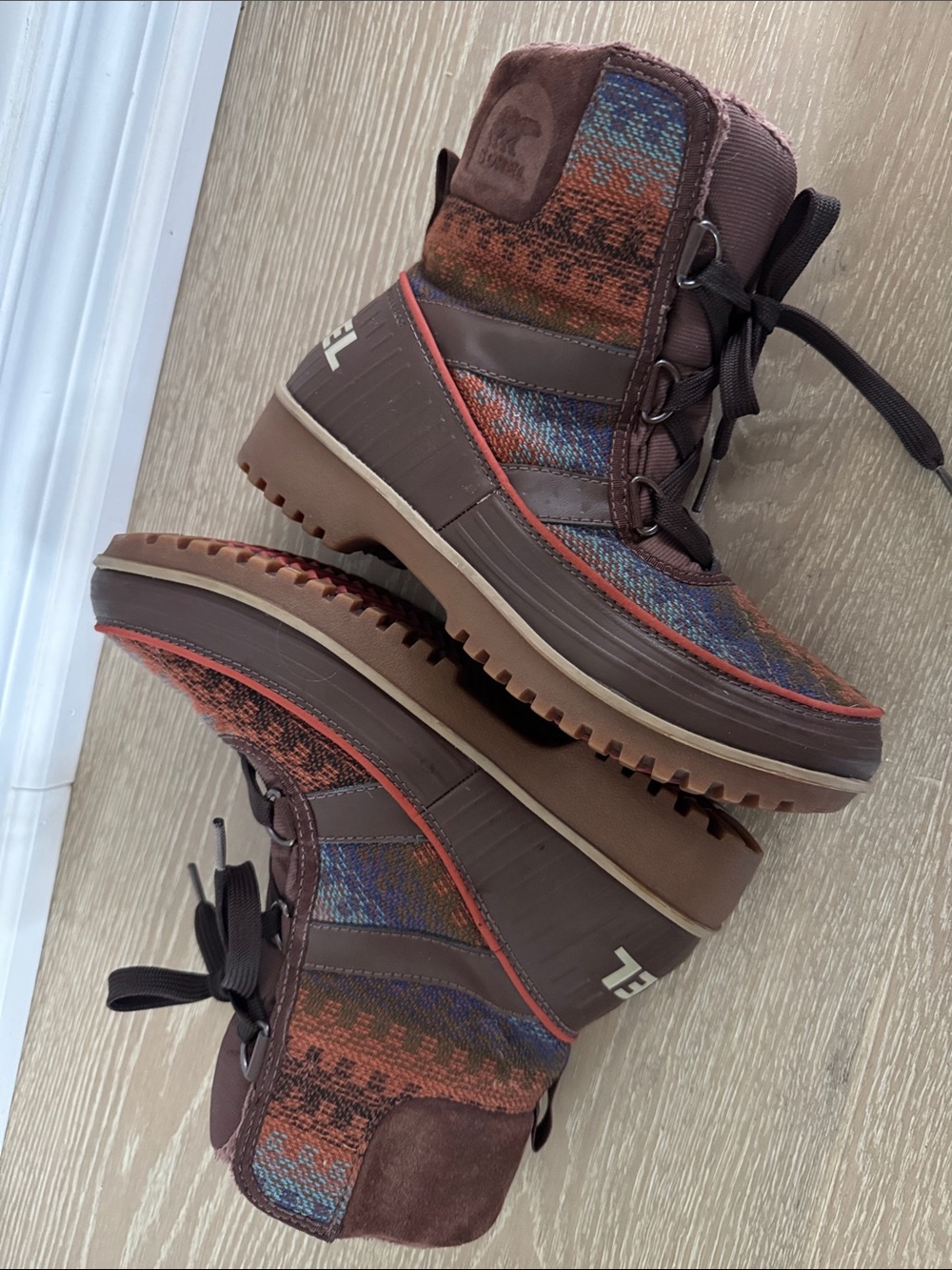 Sorel Multicolor Lace-Up Winter Boots - Brown & Rust Accents - Picture 5 of 8